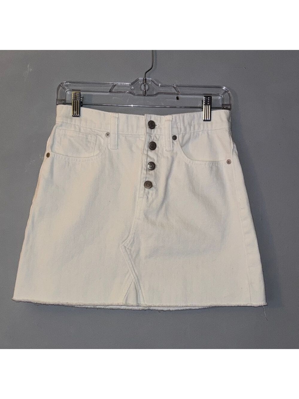 Madewell Ivory Denim Button Front Mini Skirt Size 25 / US 2